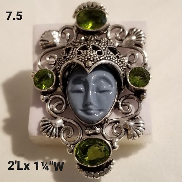 Sold On WHATNOT*Vintage Blue Goddess, Peridot Silver Ring - Picture 6 of 6